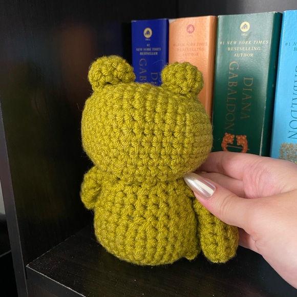 Handmade green crochet frog plushie plush kids display cute - Picture 2 of 3